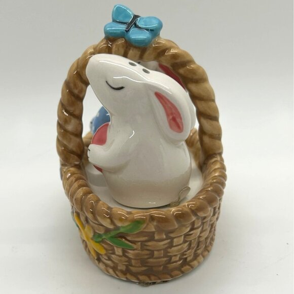 Blue Sky Bunny Salt & Pepper Shakers In Basket With Floral & Blue Butterfly - Picture 5 of 14